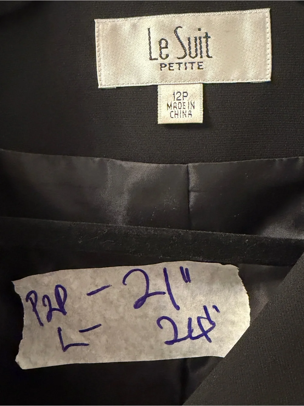 NWOT $240 LE SUIT Women's 12P Blazer Jacket Skirt Suit Set with Contrast Trim